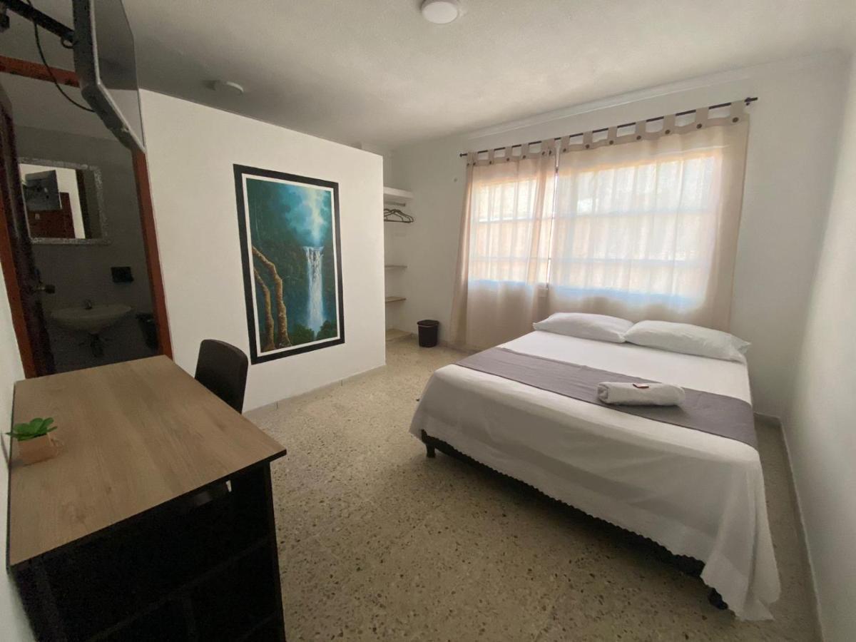 Hotel Don Jacobo ปัลมีรา ภายนอก รูปภาพ